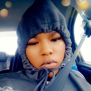 Meet your Posher, Whitney